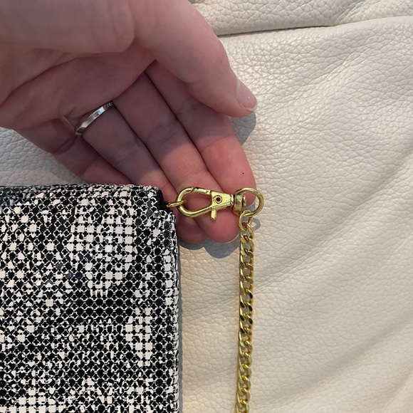 One of a Kind Vintage BCBGMaxAzria Snakeskin Print Chain Metal Clutch - Picture 8 of 9